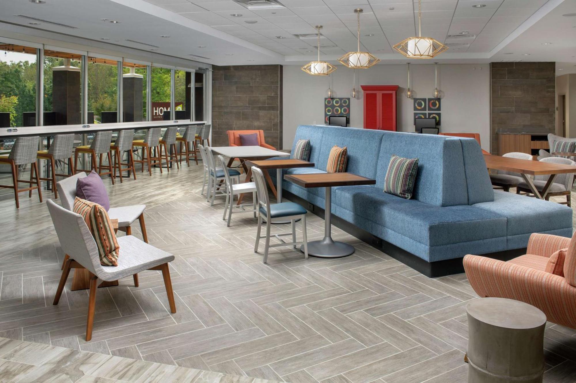 Home2 Suites By Hilton Charlottesville Downtown Exterior photo